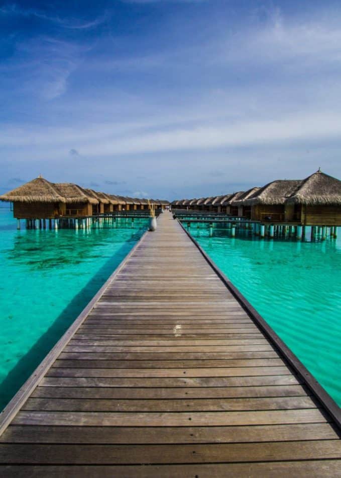 10 Reasons Why People Travel 10 Reasons Why People Travel